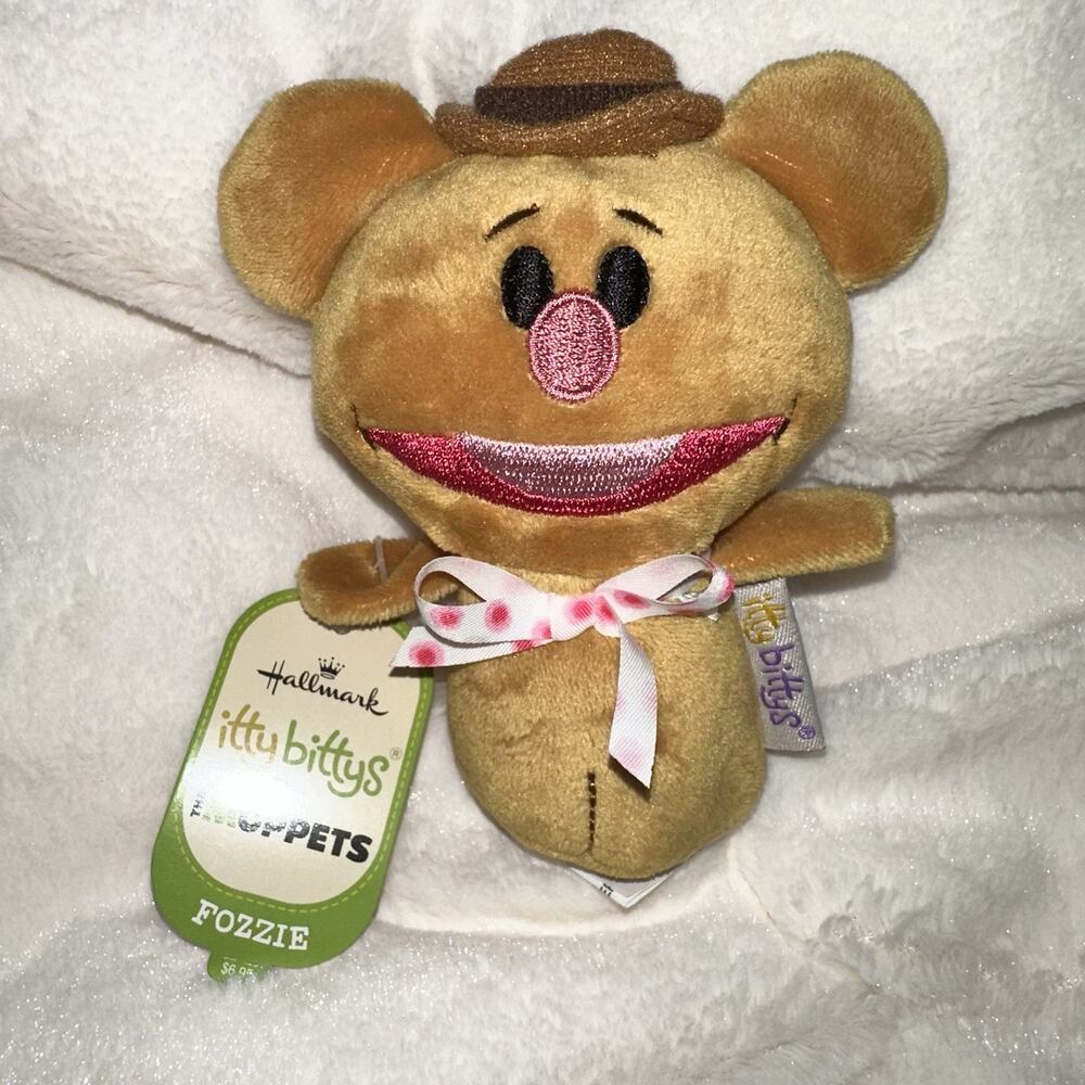 Hallmark Itty Bittys The Muppets Fozzie Bear Disney NEW Mini Plush Stuffed